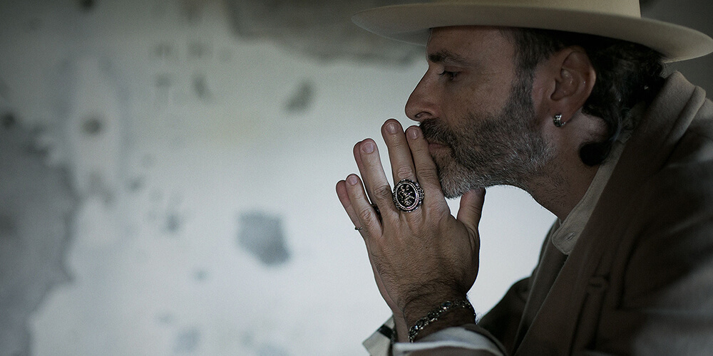 レザーズアンドトレジャーズ | ジュエリーコネクション Jewelry Connection