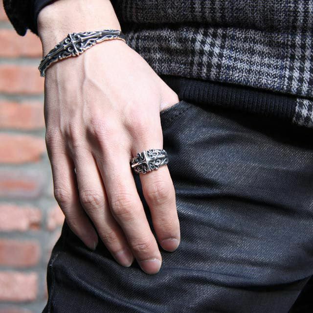 ブラッディマリー フェイスリング | ジュエリーコネクション Jewelry