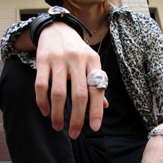ヴェルヴェットラウンジ スターダスト スカル リング ノーマルサイズ