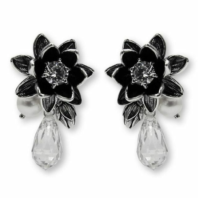 コンロン KRE0537-Cz プリンセス ピアス/クリア | ジュエリー