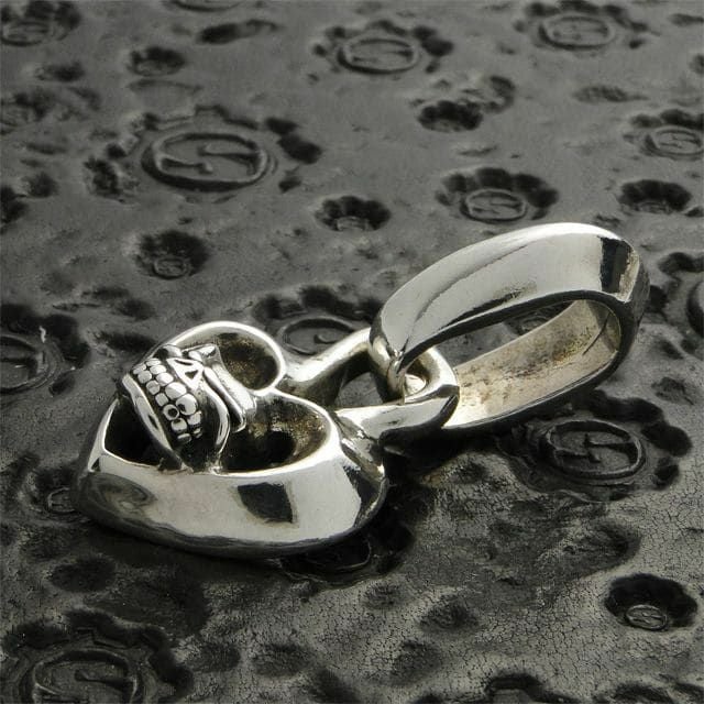 スターリンギア ハートペンダント w/スカル | ジュエリーコネクション