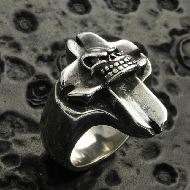 スターリンギア グルーブスカルリング w/ルビー | ジュエリー