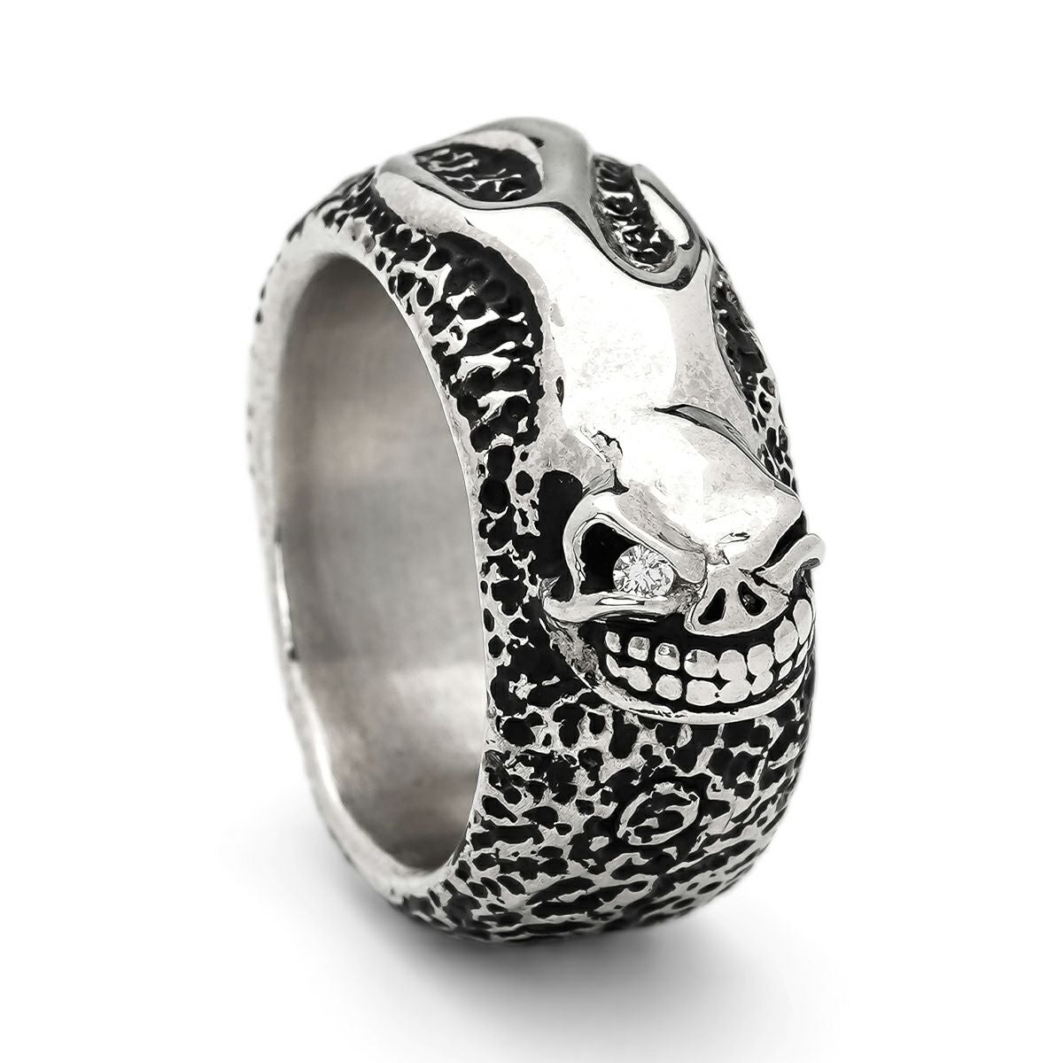 スターリンギア ニューフレイムスカルバンドリング w/ダイヤモンド