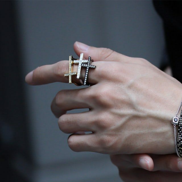 要見積もり】ヴェルヴェットラウンジ ラグジュアリー クロス リング