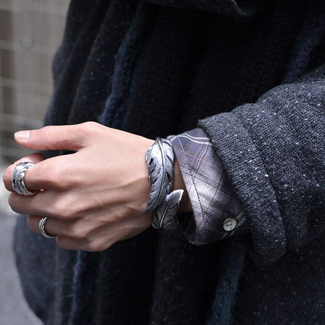ジゴロウ フェザーバングル | ジュエリーコネクション Jewelry Connection