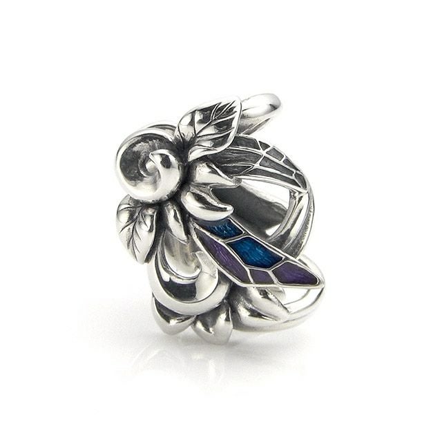 レザーズアンドトレジャーズ セイクリッドハートピアス w/ブルー