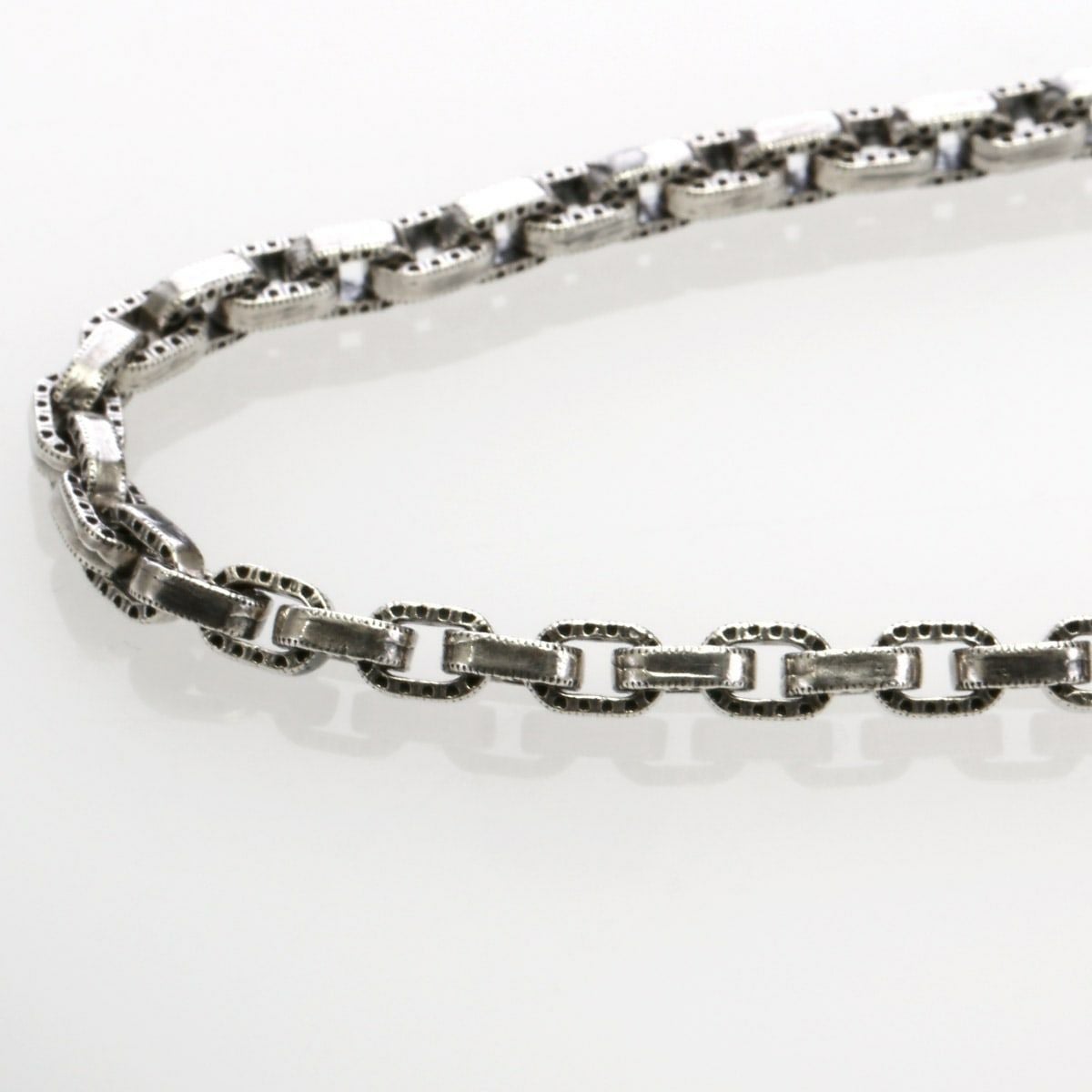 レザーズアンドトレジャーズ ハーフエングレイブリンクチェーン