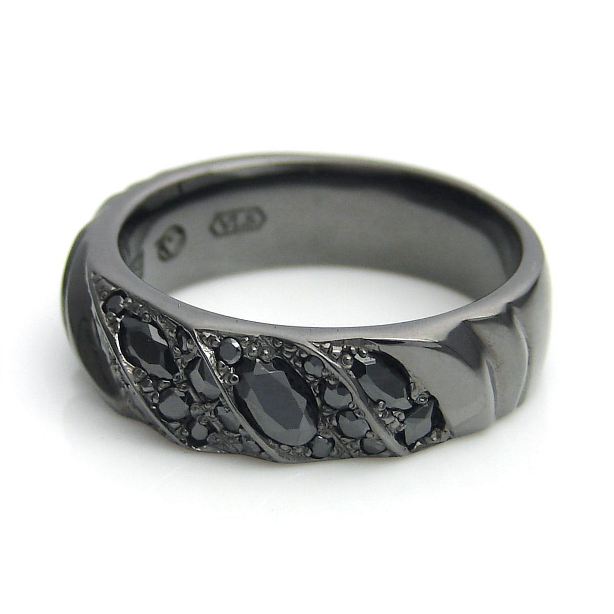 ヴェルヴェットラウンジ スターダストスカルペンダント ブラック