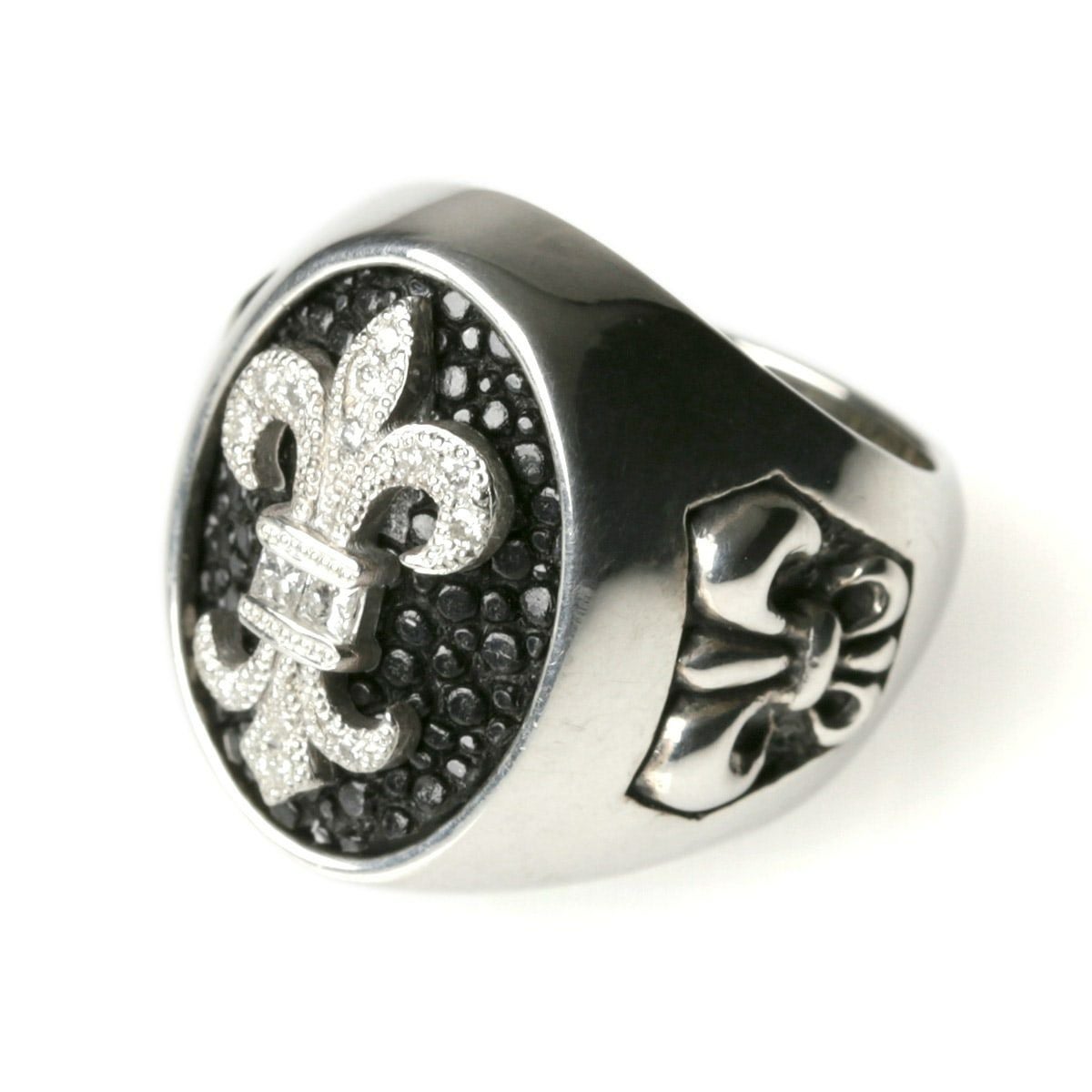 レザーズアンドトレジャーズ スモールスペシャルエディションリング