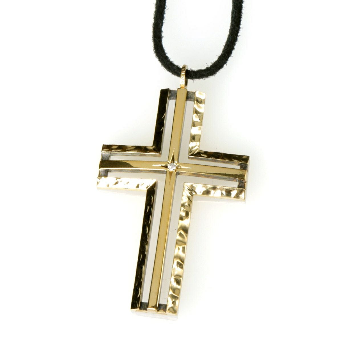 000000021415-01.jpg?size=l&w=