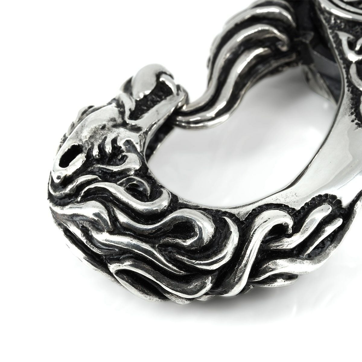 レザーズアンドトレジャーズ ウルフキーチェーン w/スクロール