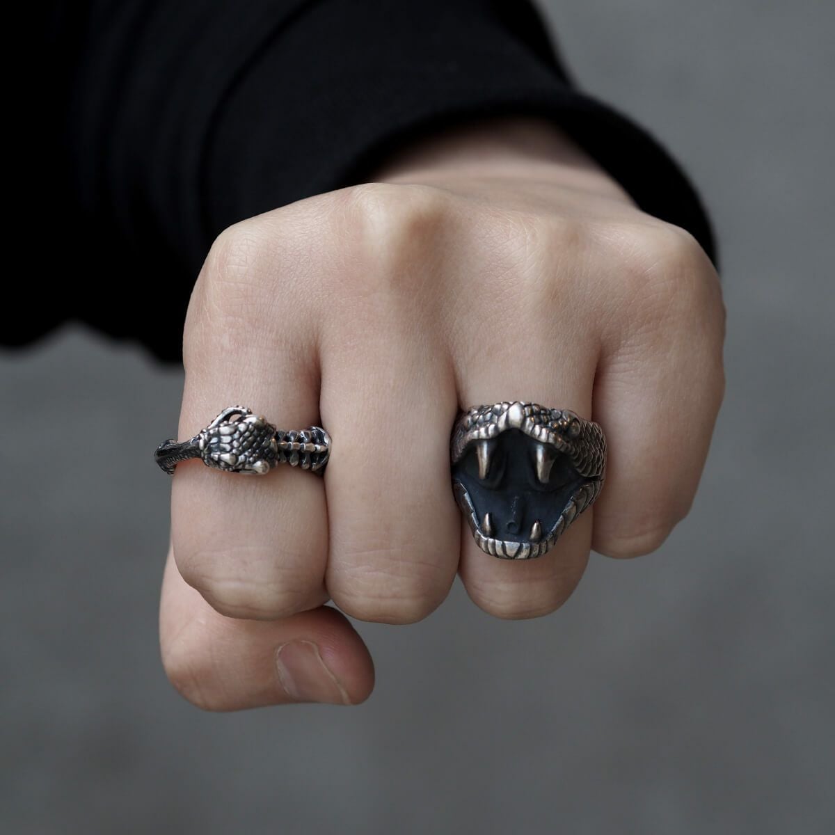 マッドカルト ディケイド ウロボロス リング | ジュエリーコネクション