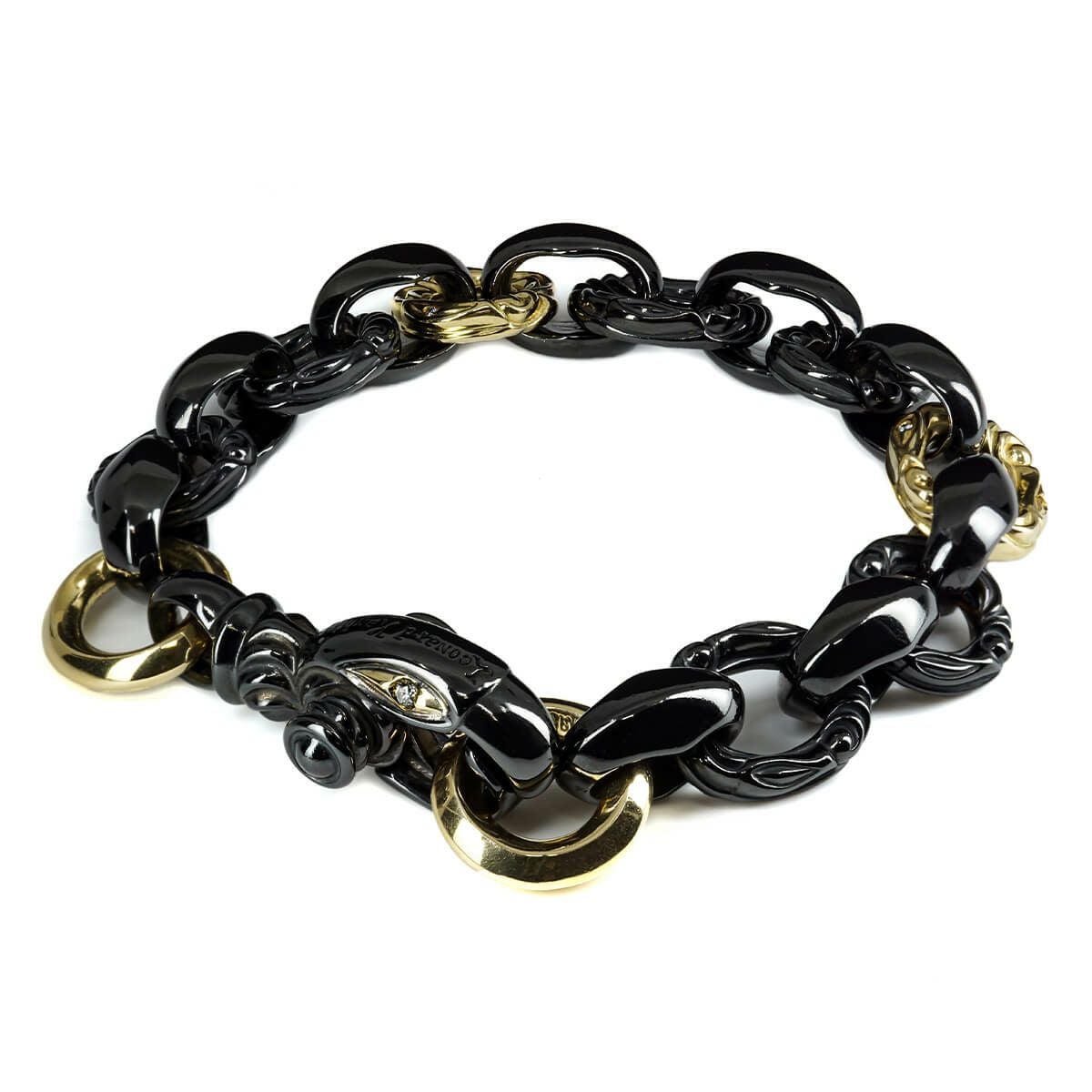 000000033765-01.jpg?size=l&w=