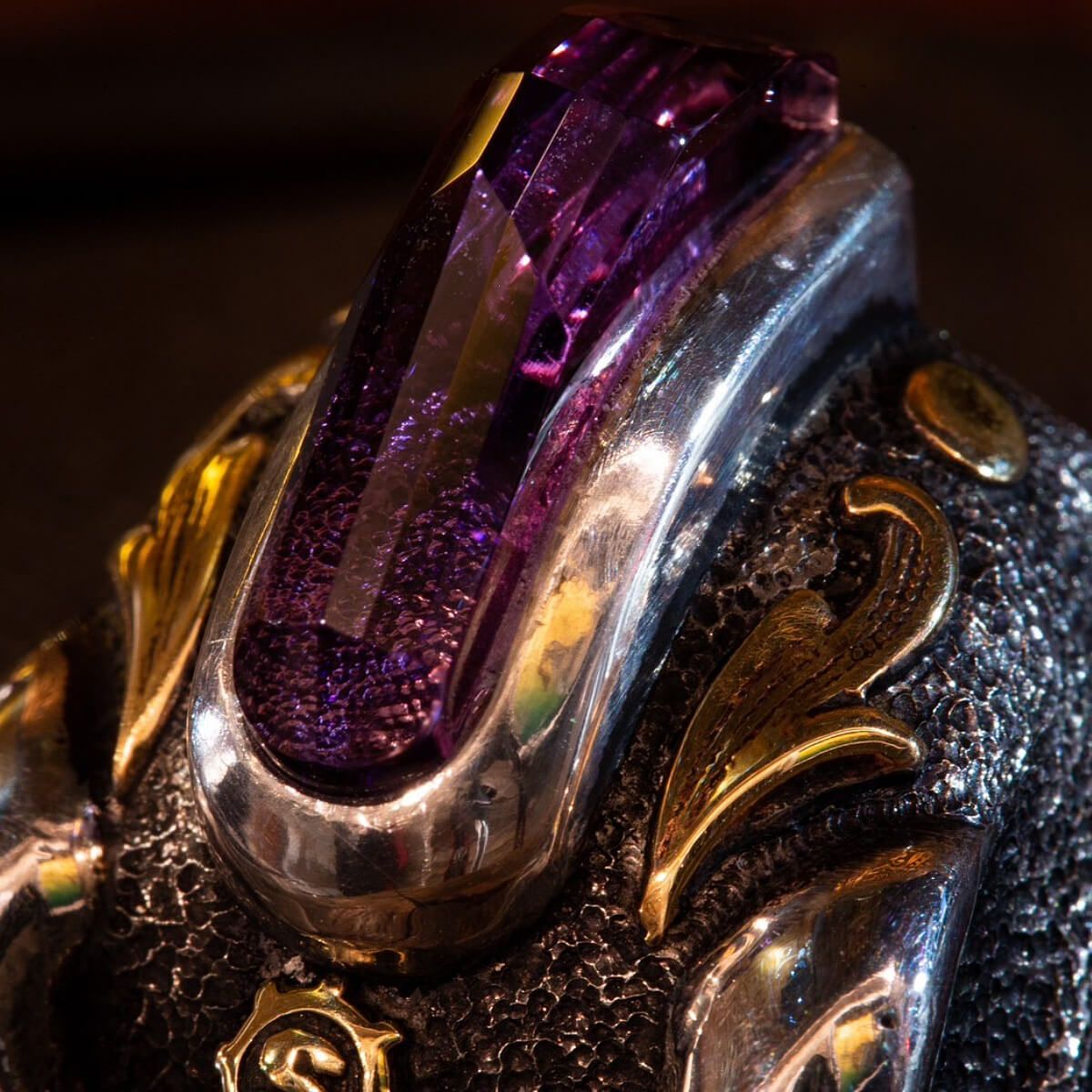 スターリンギア パンチャーニューマザーファッカーリング w/ワンオフ