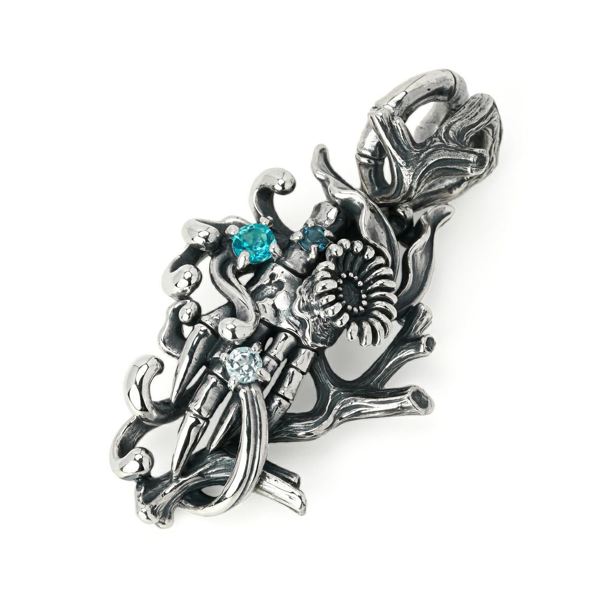 ブラッディマリー オーケアノスピアス w/ロンドンブルートパーズ