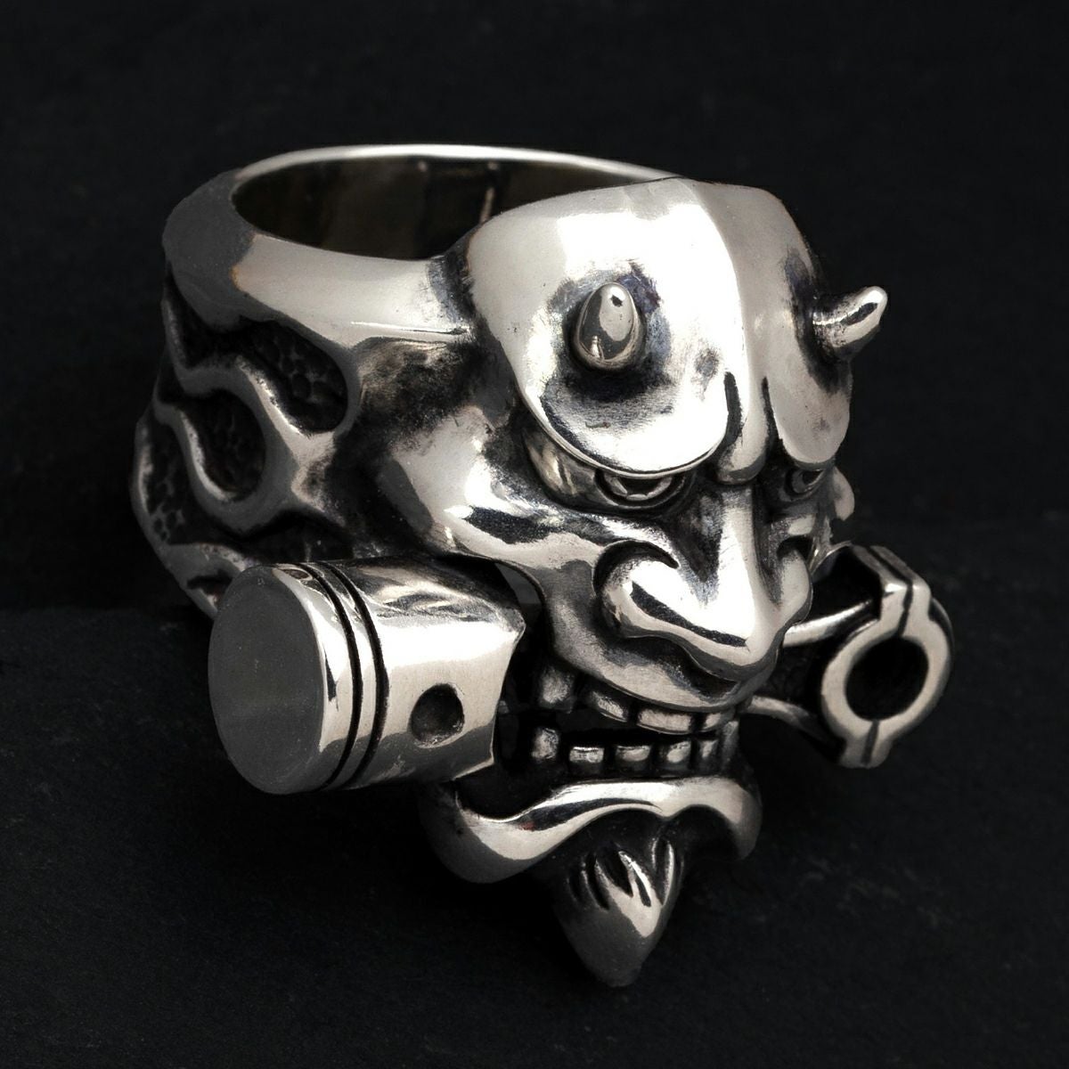 2025年製 メイプルリーフ銀貨 カナダ 1オンス 38mm・1枚売り