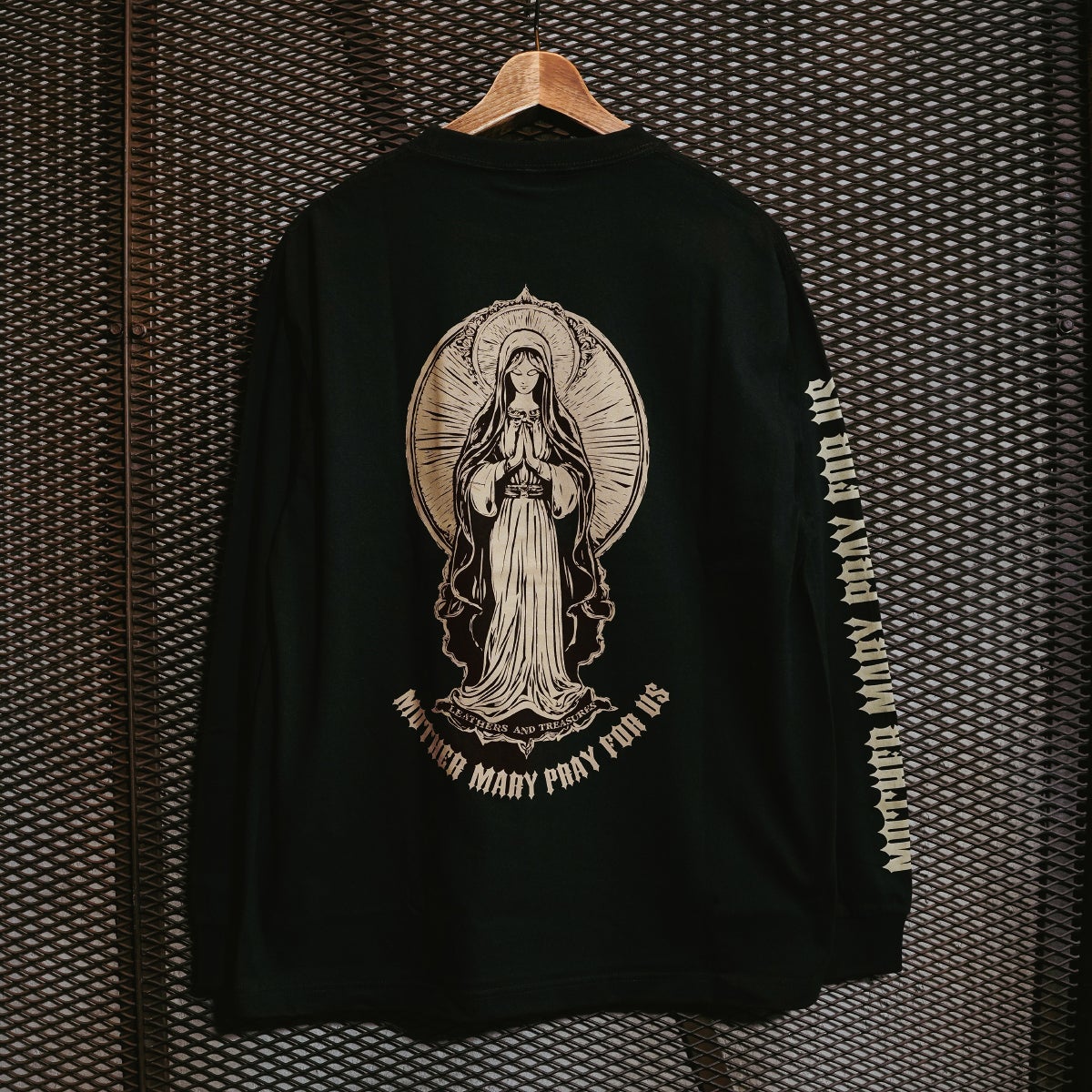 レザーズアンドトレジャーズ LT Tシャツ（長袖）/ Mother Mary